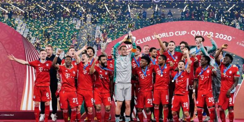 HLV Hansi Flick đạt đỉnh cao tại CLB Bayern Munich