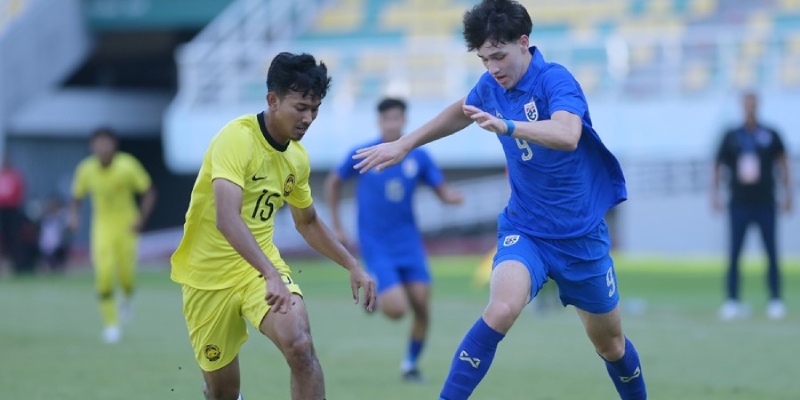 Những ngôi sao trẻ trong đội hình U19 Thái Lan